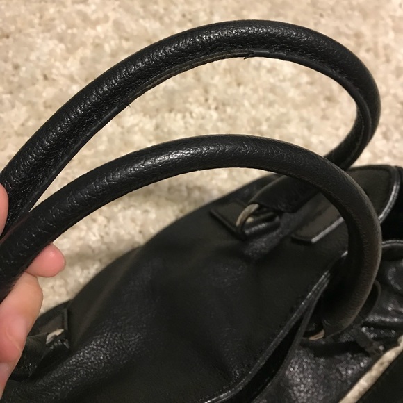 Authentic Michael Kors “Hamilton” satchel - Picture 5 of 5